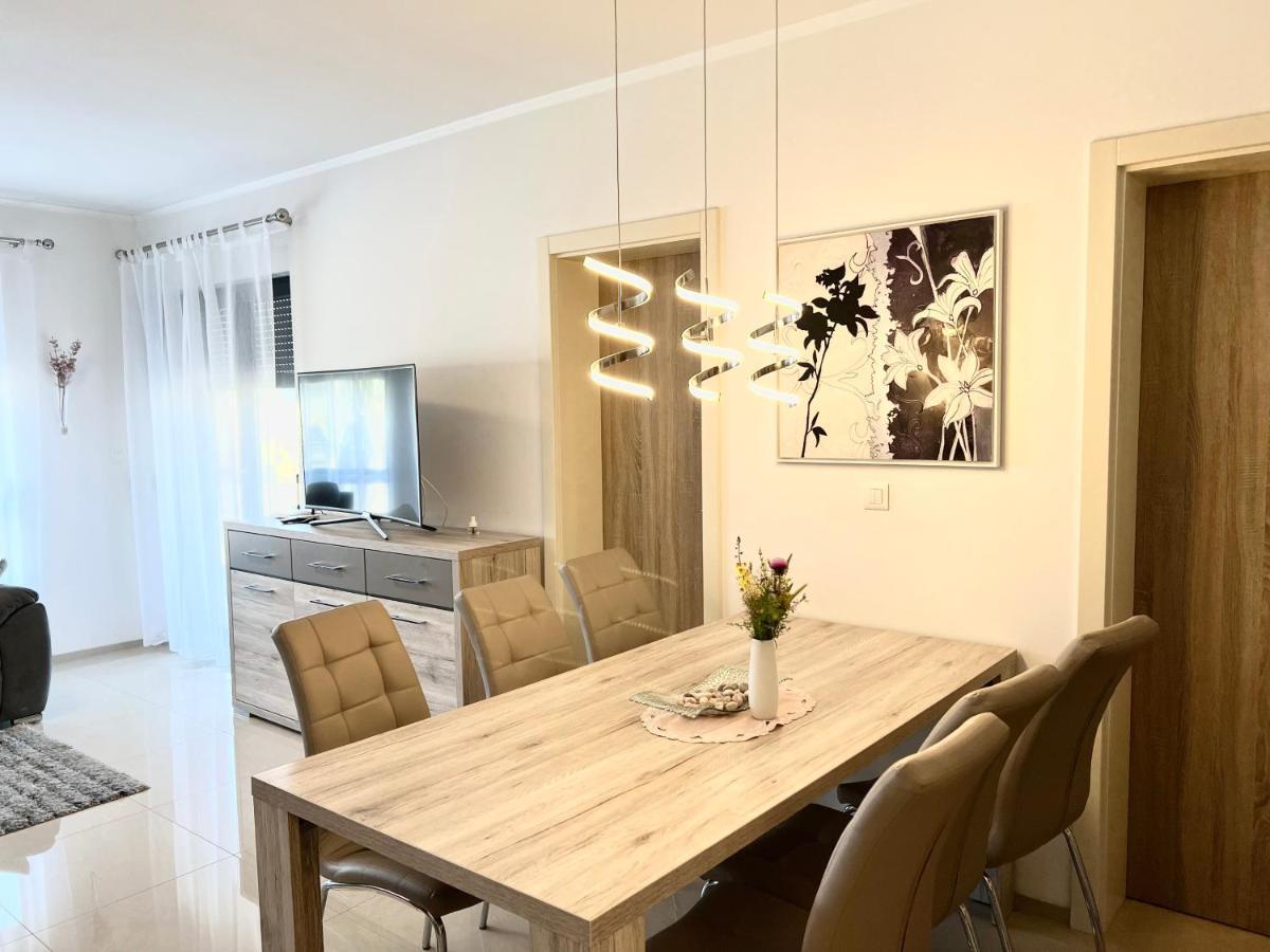 Apartman Apartment Vita *